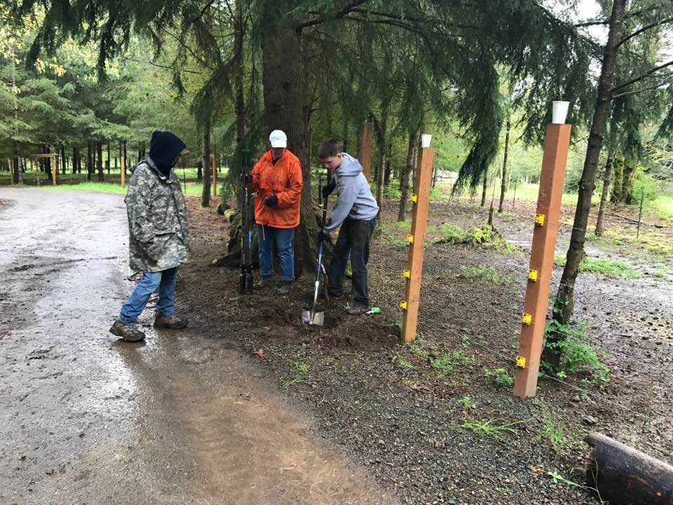 YMs, parents & staff working at Windhaven Therapeutic Riding