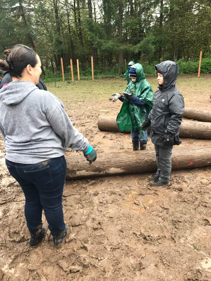 YMs, parents & staff working at Windhaven Therapeutic Riding