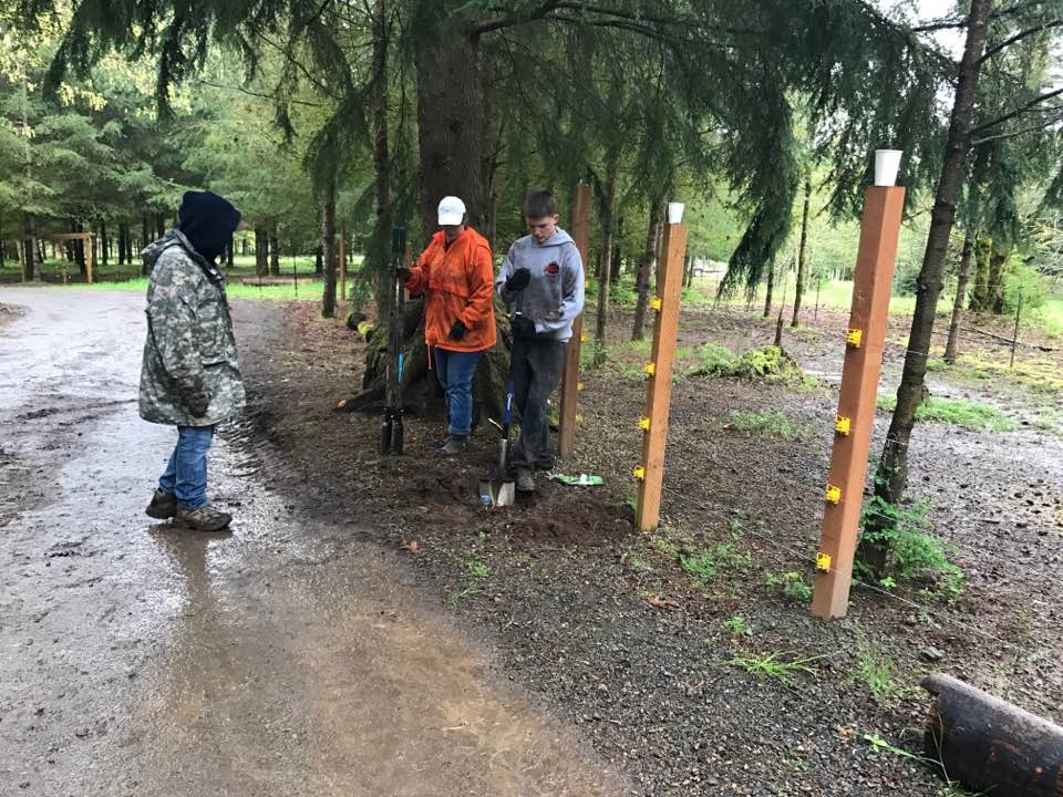 YMs, parents & staff working at Windhaven Therapeutic Riding